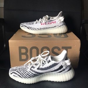Yeezy boost 350 zebra